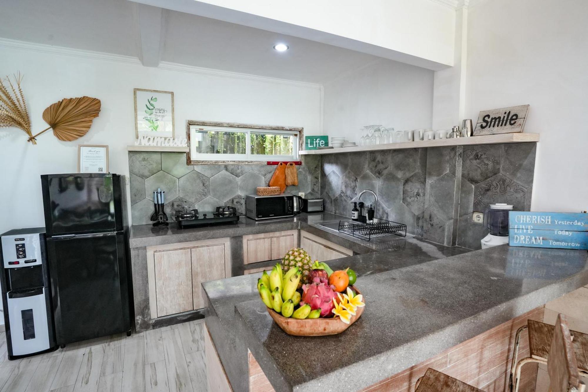 Villa Piece Of Peace Private 3Br With Large Pool And Garden Canggu  Luaran gambar